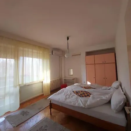 ¤george's Cosy Apartment¤ Apartament