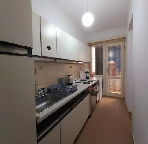 Apartment ¤george's Cosy Apartment¤ *